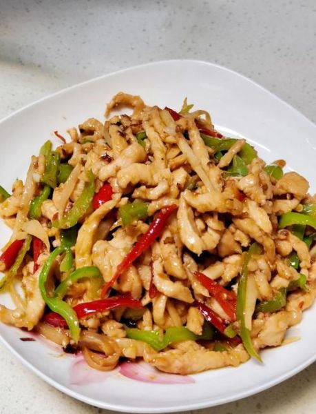 泡椒肉丝怎么炒才嫩_泡椒肉丝家常做法