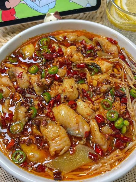 水煮鱼最简单的做法_水煮鱼怎么做好吃又嫩