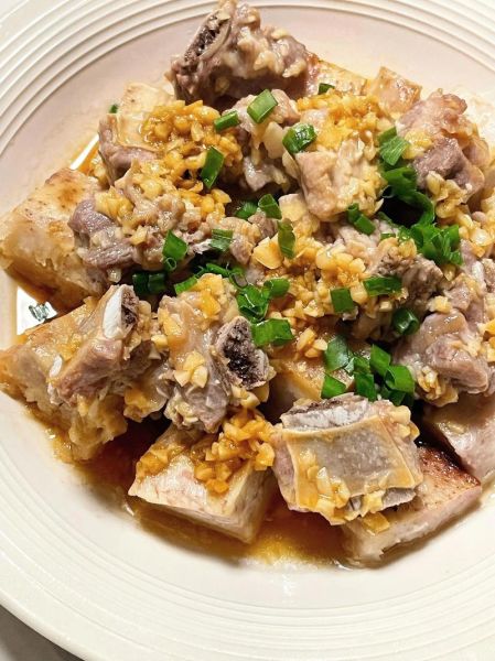 香芋怎么做好吃_香芋蒸排骨的做法