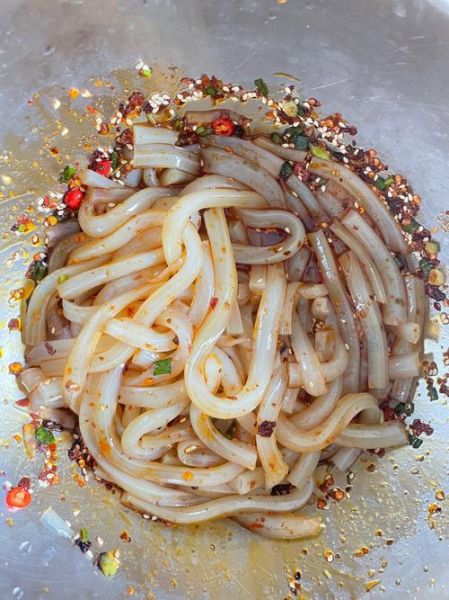 白凉粉怎么做_白凉粉要煮多久