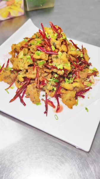 椒盐五花肉怎么做_椒盐五花肉腌制多久