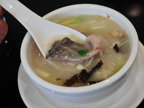 野生小鲫鱼怎么做好吃_野生小鲫鱼汤的做法