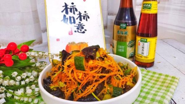 凉拌石花菜怎么做_石花菜焯水几分钟才脆