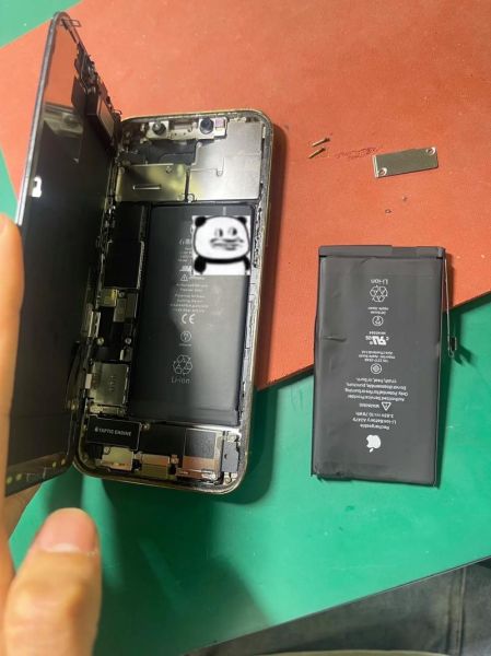 苹果手机屏幕碎了怎么办_苹果手机换电池多少钱