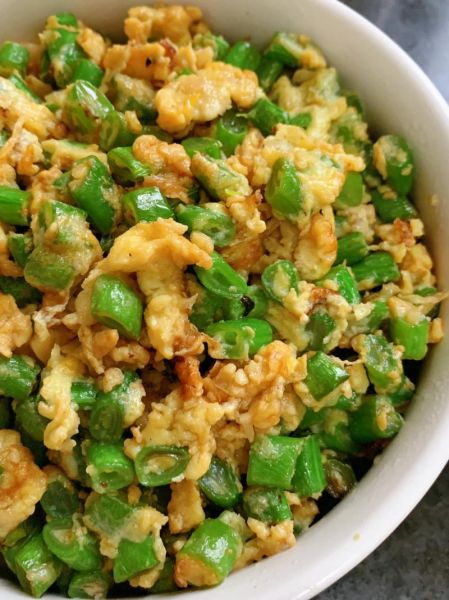 豆角炒鸡蛋怎么做_豆角炒鸡蛋需要焯水吗