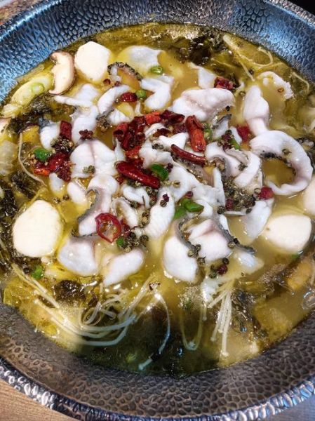 酸菜鱼怎么做好吃_酸菜鱼的做法步骤