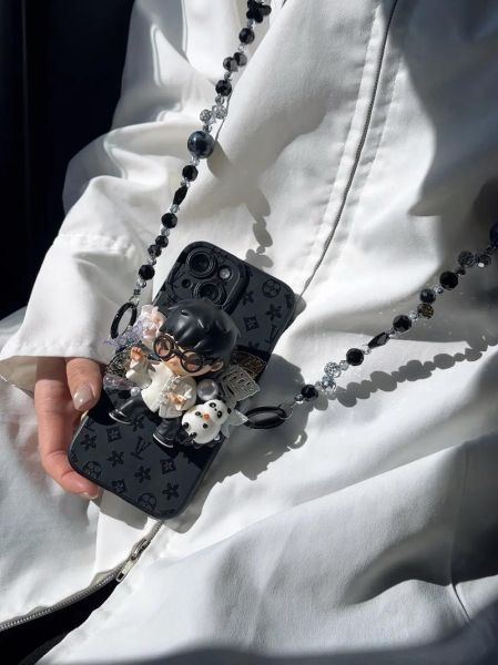 手机背夹怎么选_手机背夹有什么用