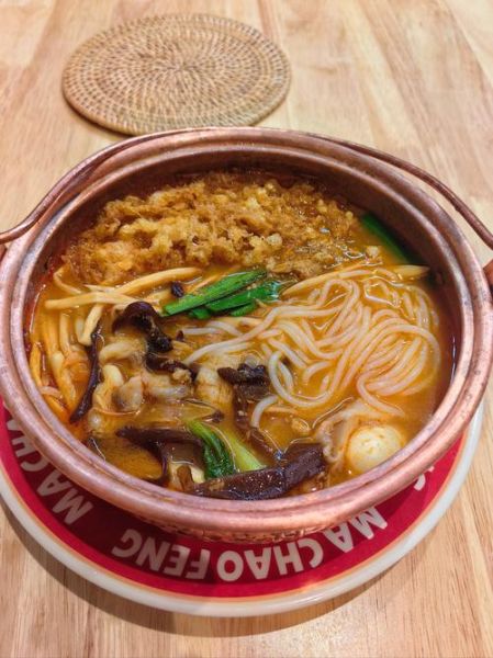 米线汤怎么熬_正宗云南米线汤底配方