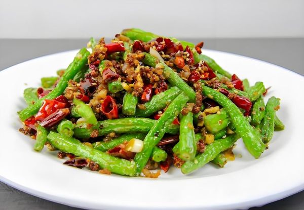 豆角怎么炒好吃_干煸豆角的做法