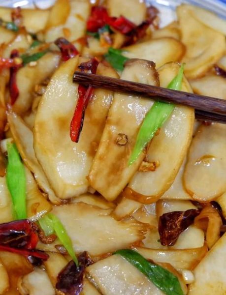 家常炒杏鲍菇怎么做_杏鲍菇炒多久才脆嫩