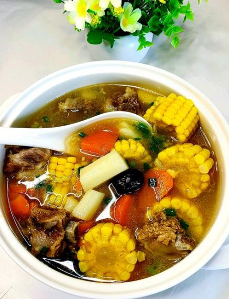 胡萝卜炖排骨怎么做_胡萝卜炖排骨的家常做法