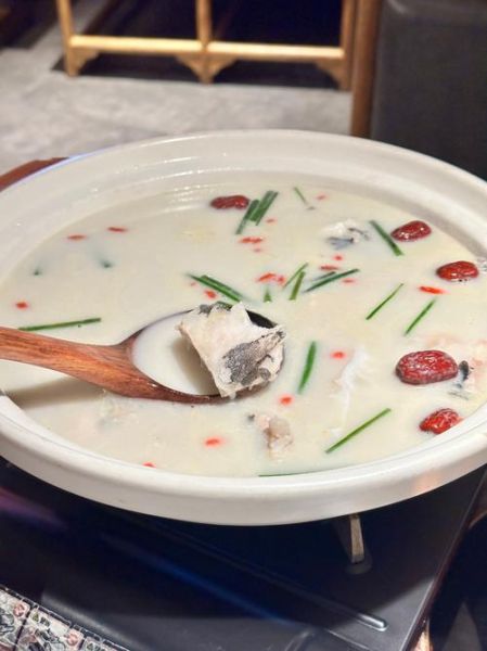 生鱼汤怎么做最补_生鱼汤的功效与禁忌