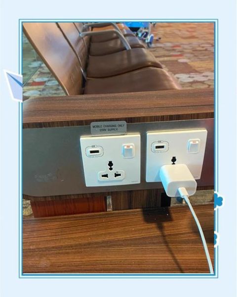 飞机上可以给手机充电吗_航班USB接口在哪