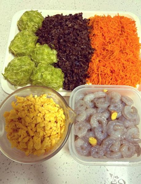 白菜虾仁饺子馅怎么做_白菜虾仁饺子馅调馅技巧