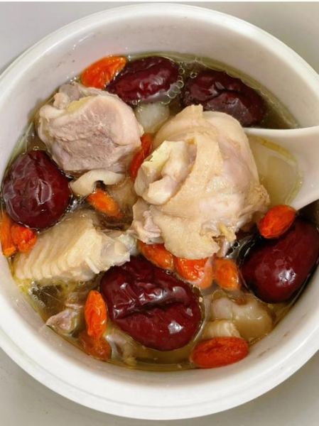 炖鸡汤怎么炖好喝_炖鸡汤的正确步骤