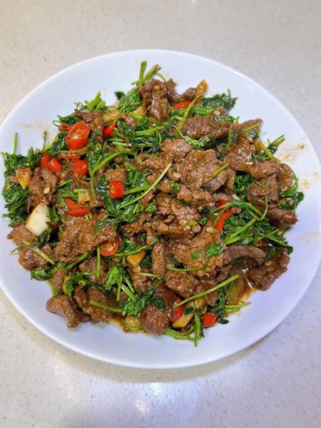 小炒黄牛肉怎么炒才嫩_家常小炒黄牛肉做法