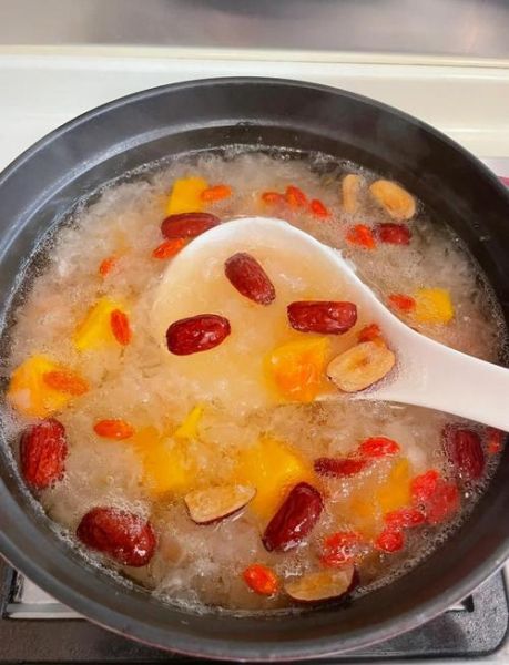 银耳怎么泡发_银耳最简单的做法