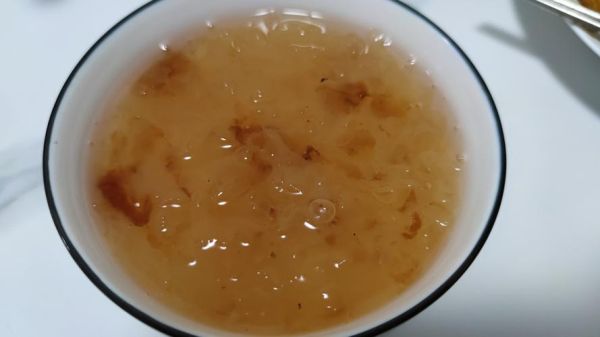 银耳怎么泡发_银耳最简单的做法