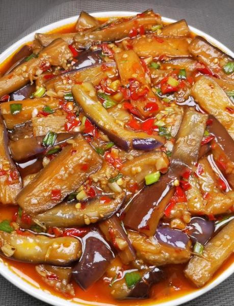 鱼香茄子怎么做_家常鱼香茄子简单做法