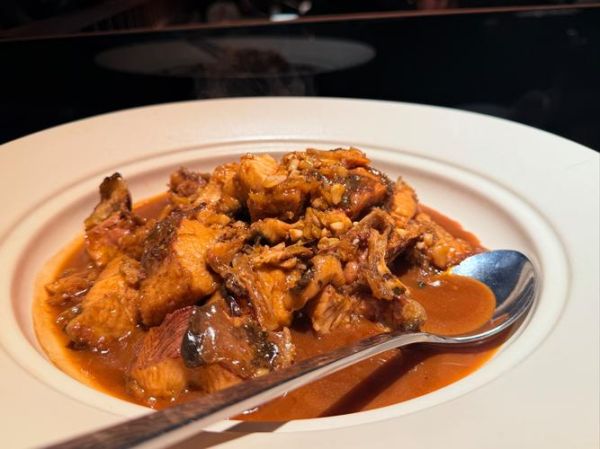 红烧鲟鱼怎么做_鲟鱼去腥技巧