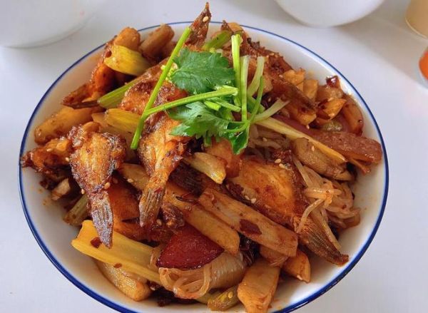 红烧耗儿鱼怎么做好吃_家常做法步骤详解