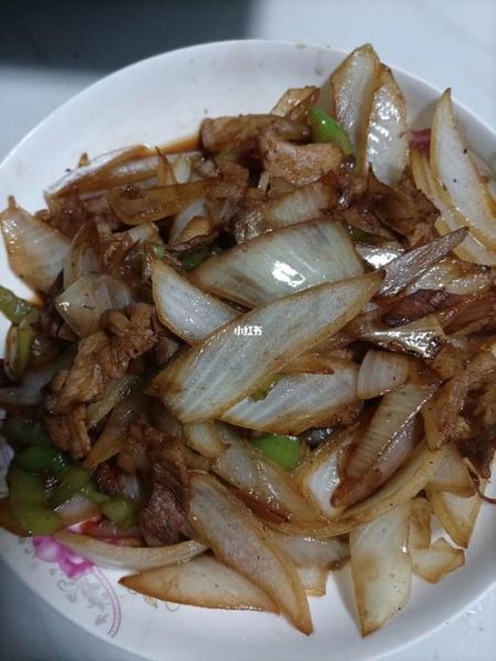 洋葱炒肉怎么炒好吃_洋葱炒肉的家常做法