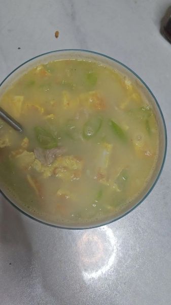 丝瓜蛋花汤怎么做_丝瓜蛋花汤的做法窍门