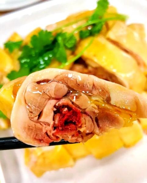 广东鸡的做法_白切鸡怎么做好吃