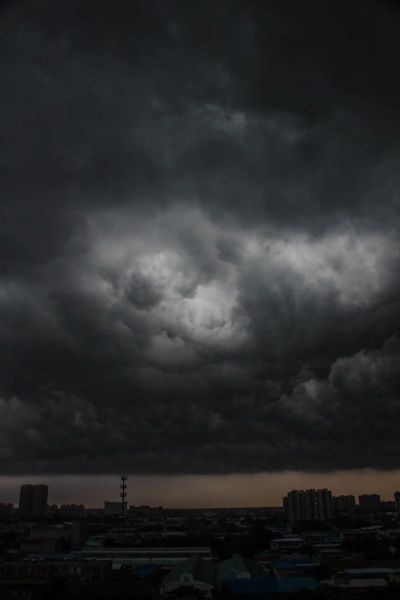 乌云是怎么形成的_乌云和雨云有什么区别