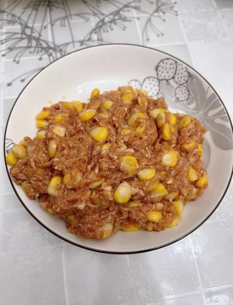 鲜肉玉米饺子馅怎么做_鲜肉玉米饺子馅怎么调好吃