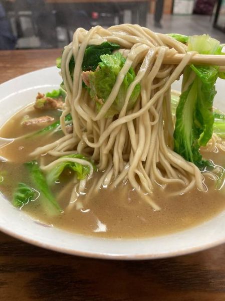 青菜肉丝面怎么做好吃_青菜肉丝面家常做法