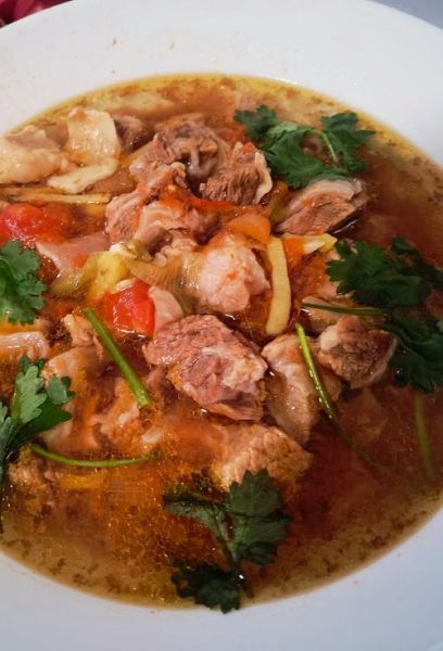 牛肉柿子汤的家常做法_牛肉柿子汤怎么做好吃