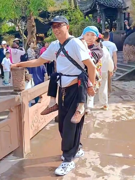 背人是什么意思_背人有哪些常见词语