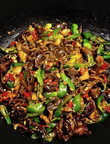 鸡胗怎么炒才脆嫩_鸡胗焯水几分钟最佳