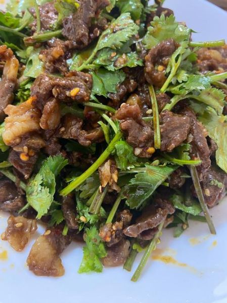 香菜拌牛肉怎么做_香菜拌牛肉用什么部位