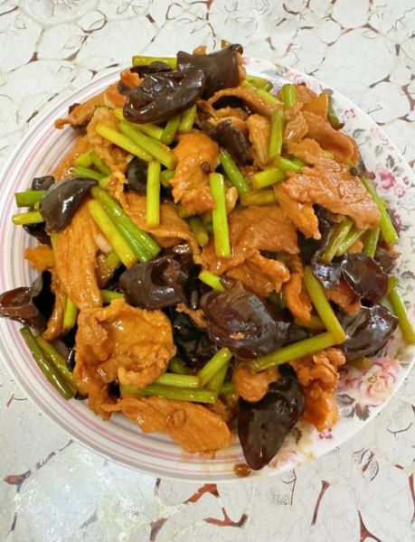 过油肉怎么做_过油肉用里脊还是后腿