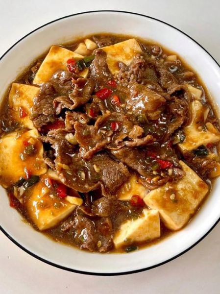 炖豆腐的家常做法_炖豆腐怎么做好吃又入味