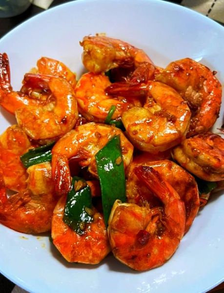 油爆虾怎么做_油爆虾用哪种虾最好