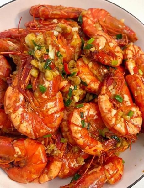 油爆虾怎么做_油爆虾用哪种虾最好
