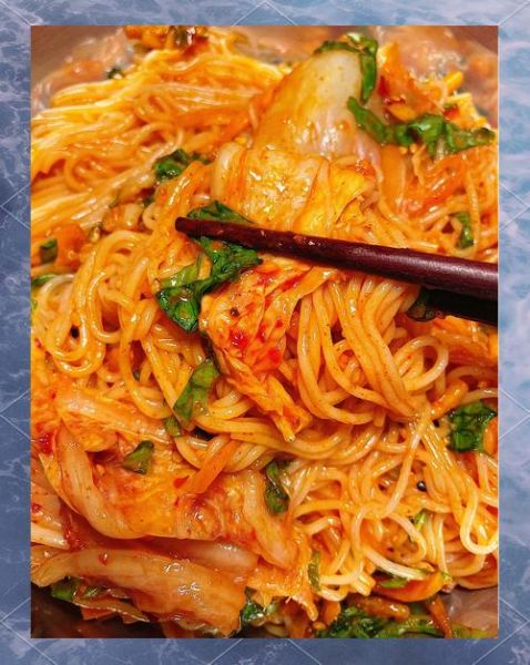 拌冷面怎么做_拌冷面酱汁怎么调