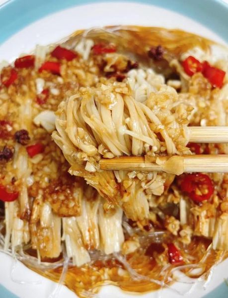 蒜蓉金针菇怎么做好吃_蒜蓉金针菇家常做法