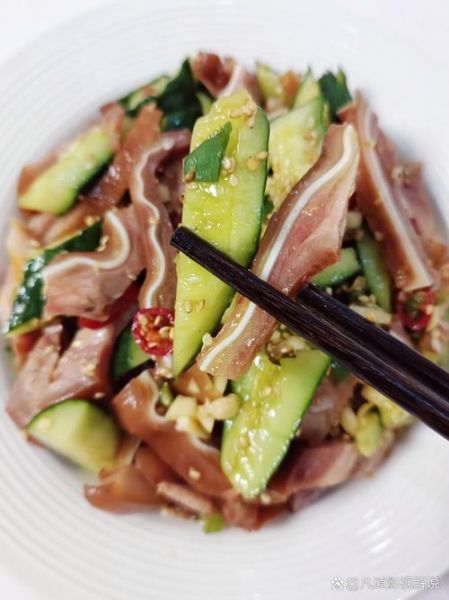 猪耳朵拌黄瓜怎么做_正宗做法步骤