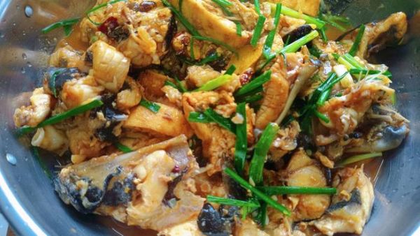 鱼豆腐怎么做好吃_鱼豆腐的家常做法