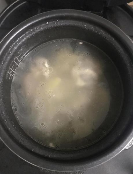 面汤怎么熬才浓白_面汤用什么骨头最好