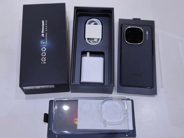 艾酷手机怎么样_艾酷手机值得买吗