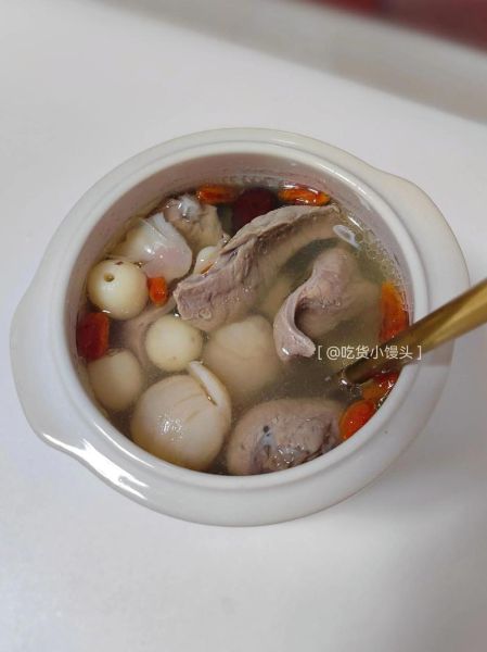 莲子粥怎么做_莲子粥需要提前泡多久