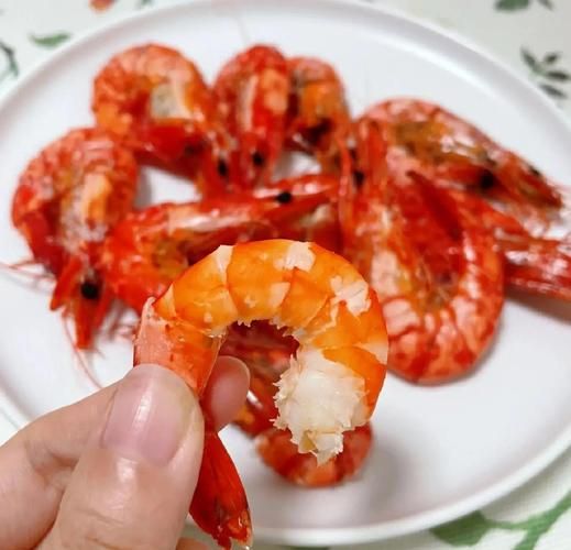 焗虾怎么做才鲜嫩_焗虾的做法步骤详解