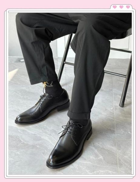 穿皮鞋配什么袜子_皮鞋怎么保养