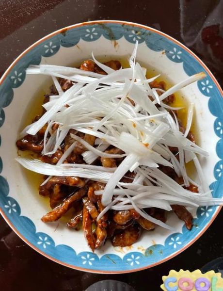 酱肉丝怎么炒才嫩_四川家常做法