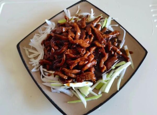 酱肉丝怎么炒才嫩_四川家常做法